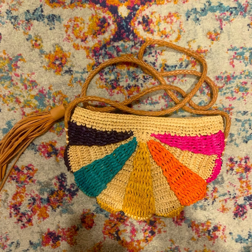 Multicolor straw crossbody bag